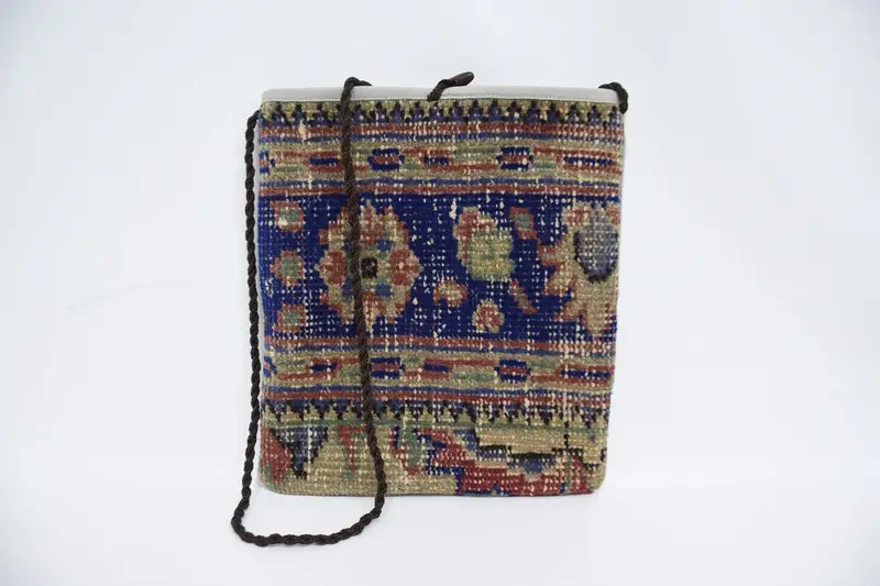 Rave Style ヴィンテージモチーフのウールショルダーバッグ、キリムバッグ