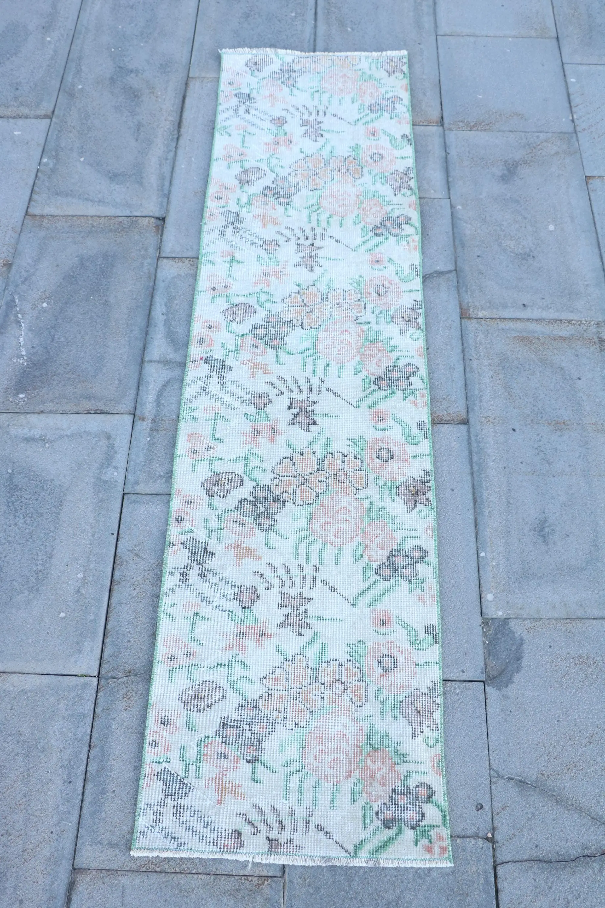 Turkish Runner Rug 1.5x5.8 ft, White Green Camouflage Rug Wool - 1