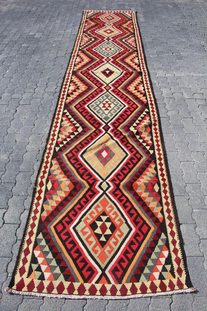 ピンクのモロッコ風ラグ、3.1x15.3フィート、イエローアクセント付き