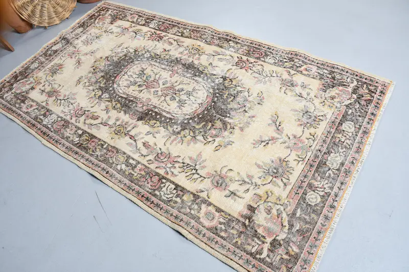 Turkish Vintage Oushak Rug 4x7.1 ft, Brown Area Oriental Wool Rug - 1
