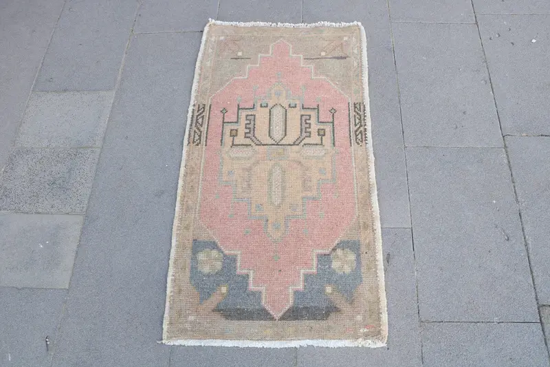 Vintage Rug, 1.8x3.3 ft Small Rug, Red Blue Oushak Wool Rug - 1