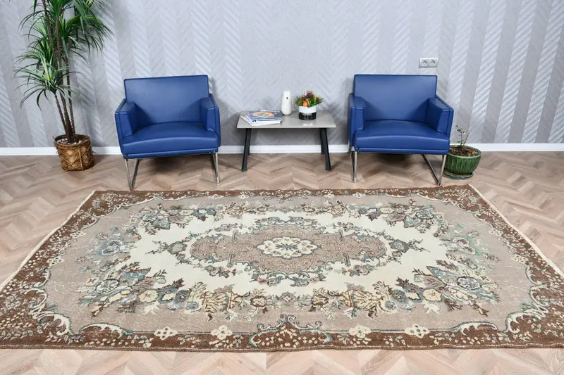 Vintage Türk Büyük Halı 5.5x9.6 ft, Kahverengi Mavi Çiçekli Yün Halı - 1
