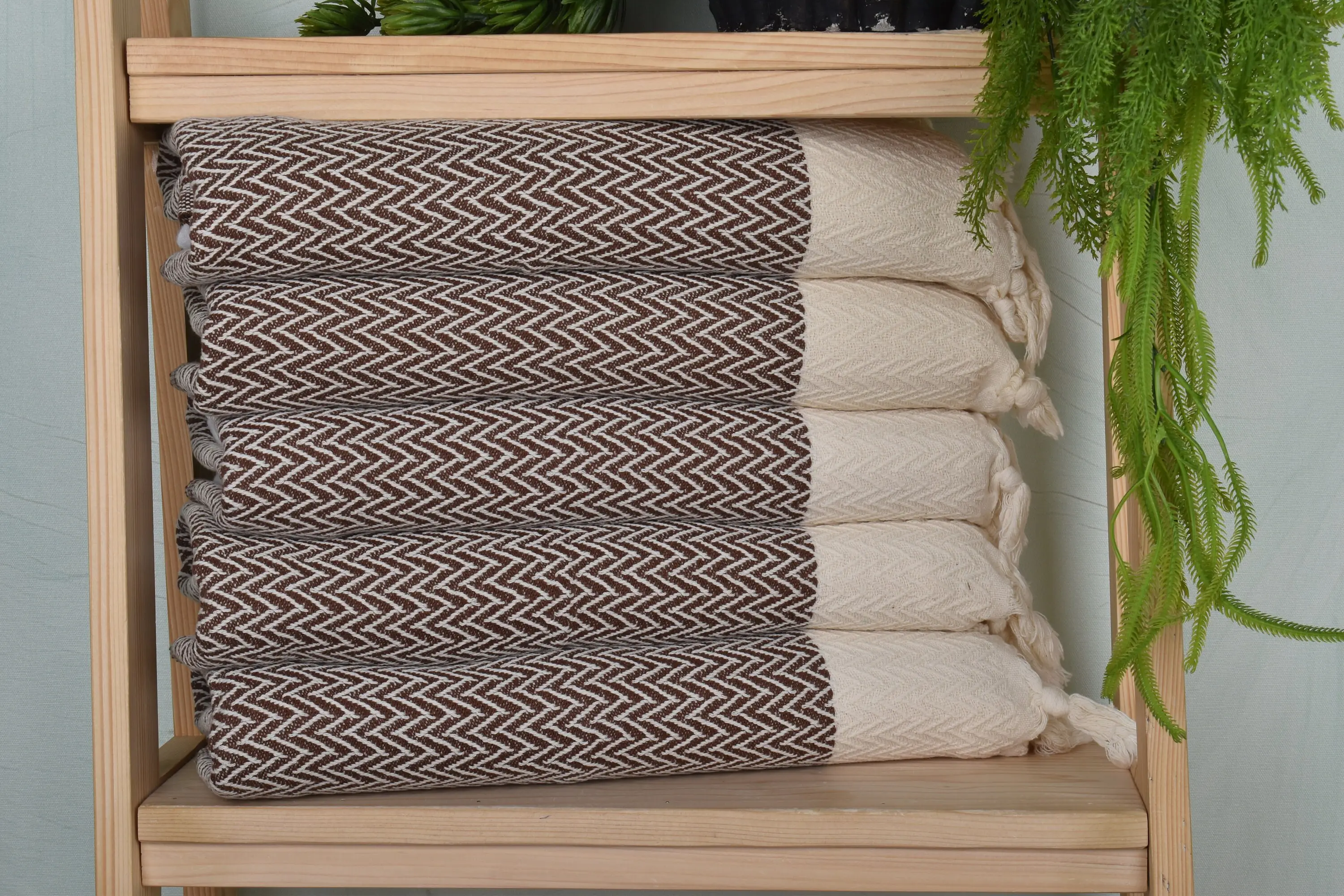 Small Brown Cotton Hand Towel Zigzag Design, 18x34 Inches - 1