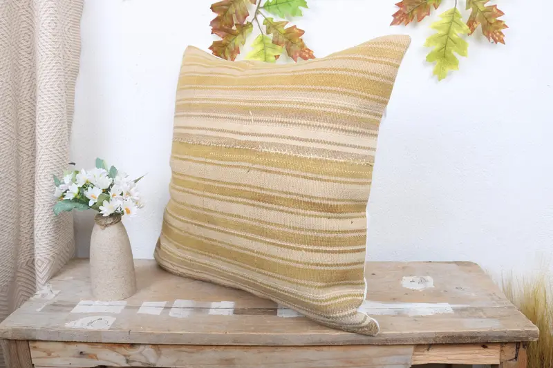 Pastel Pillow Case, Vintage Kilim Throw Pillow, Kilim Pillow Cover, Cushion Cover, 18x18 Beige Pillow Cover, Pillow for Couch - 4