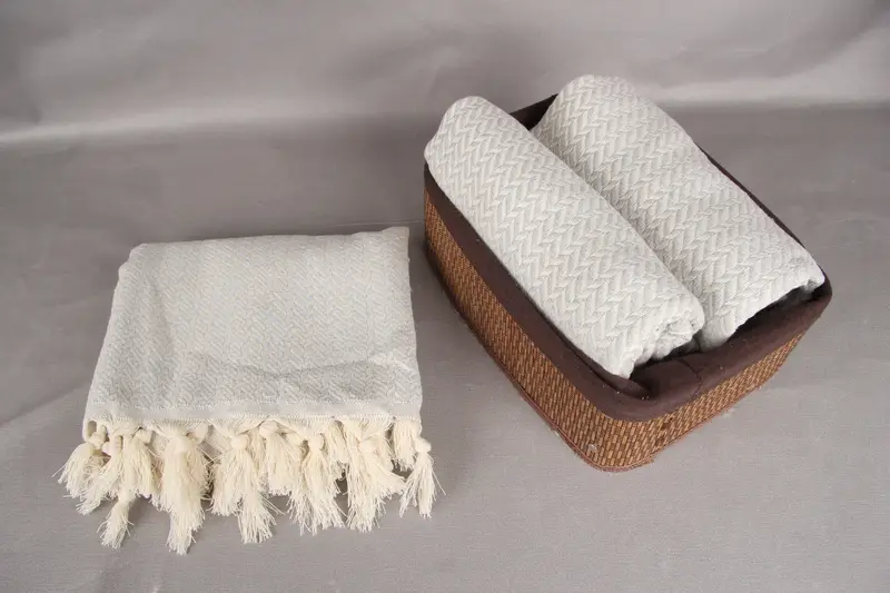 Large Turkish Towel, 70x40 Cotton Chevron Towel, Quick-drying cotton Turkish beach towel, Sand-resistant towel, Beach towel, Halloween Gifts - 5