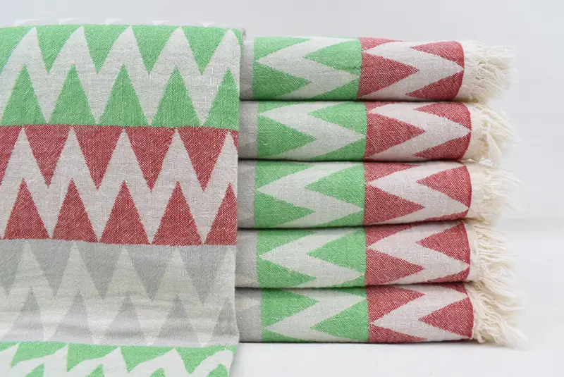 Beach Bachelorette Party Decorations, 70x40 Cotton Zigzag Design Towel, Home Decor Gifts, Peshtemal Towel, Personalised Gift, Custom Wedding Gifts - 1