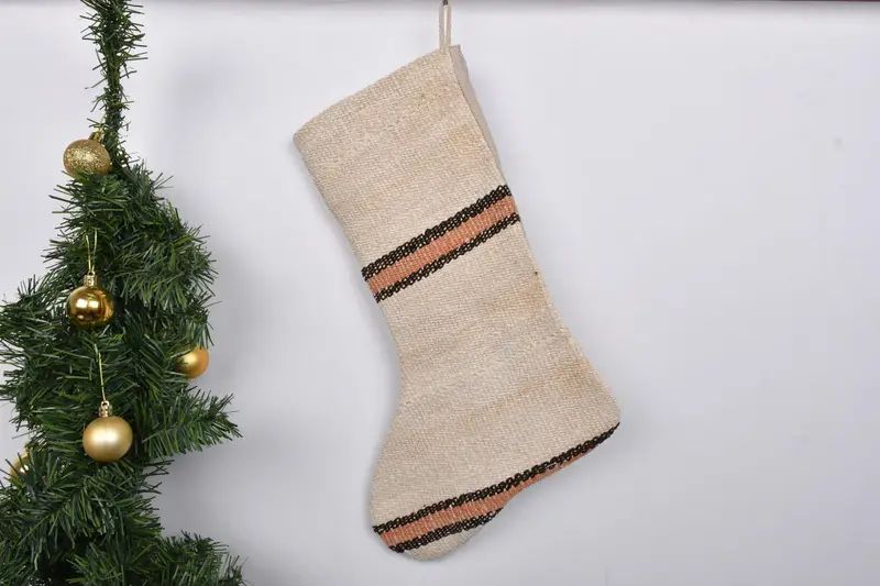 Patrón de adornos navideños, calcetín de decoración navideña boho de 7 pulgadas