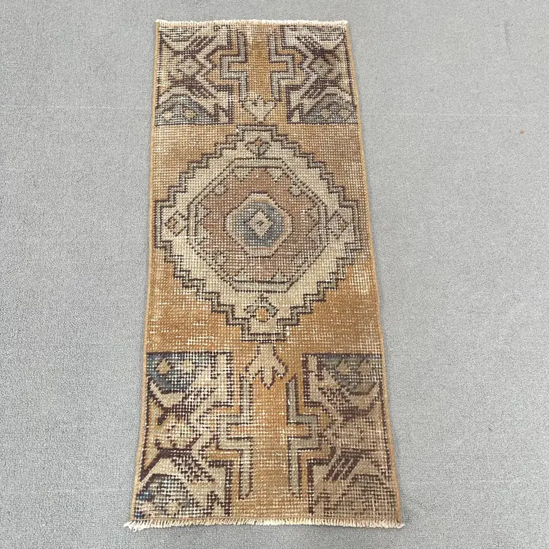 ブラウン & グリーン ラグ、1.3x3.1 フィート ボタニカル デザイン