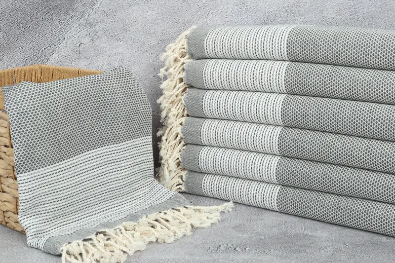 Organic cotton Turkish peshtemal towel, Bridal Shower Gift, Sand-free towel, Birthday Gift, 70x40 Cotton Geometric Towel, Turkish hand towel - 3