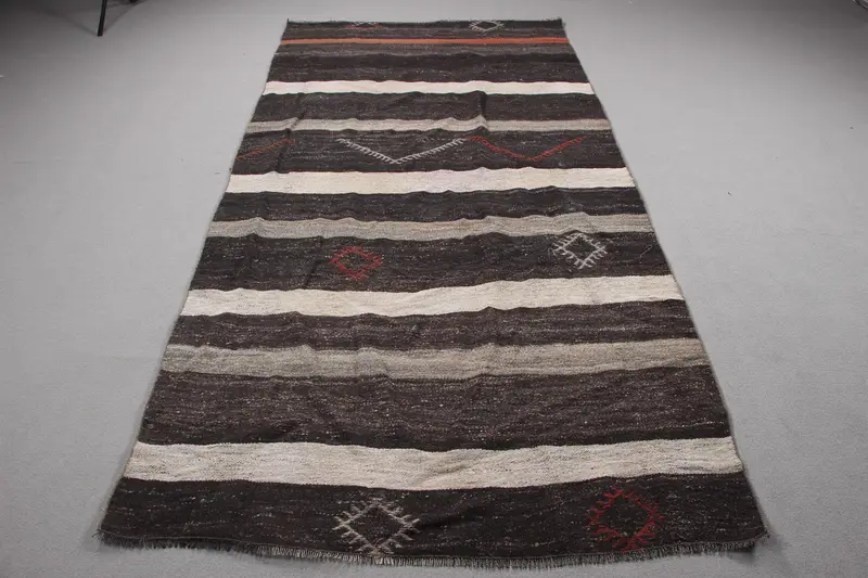 Zarif Siyah & Bej Halı, 4,5x9,1 ft Geometrik Çiçek