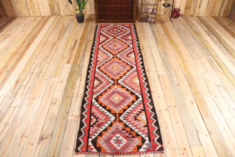 Vintage Türk Kilim Yolluk Halısı 3.1x10.5 ft, Kırmızı Çizgili Yün Halı - 1