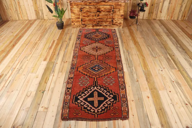 Alfombra de 3,3x9,1 pies, alfombra turca vintage, alfombra Herki Red Ikat - 1