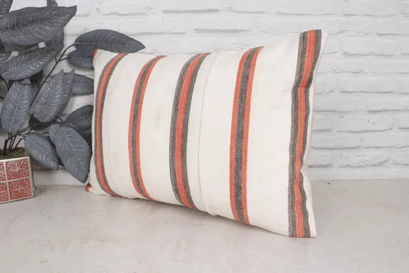 Vintage Kilim Pillow, Turkish Kilim Pillow, 16x24 Beige Pillow, Cushion Case, Interior Designer Pillow, Traditional Pillow, Bolster Pillow Case - 4