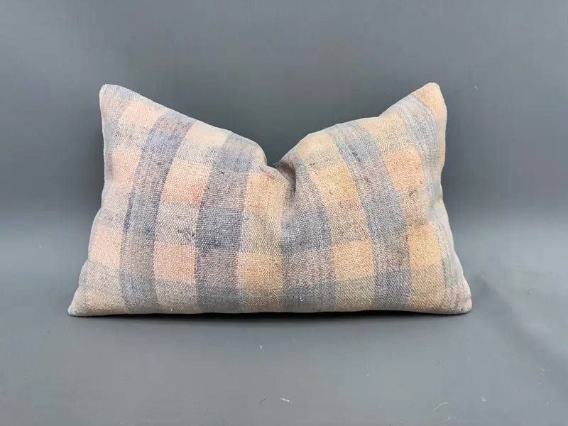 Natural Pillow Cover, 12x20 Pink Pillow Cover, Vintage Kilim Throw Pillow, Ethnical Kilim Rug Pillow, Cushion, Handmade Kilim Cushion - 1
