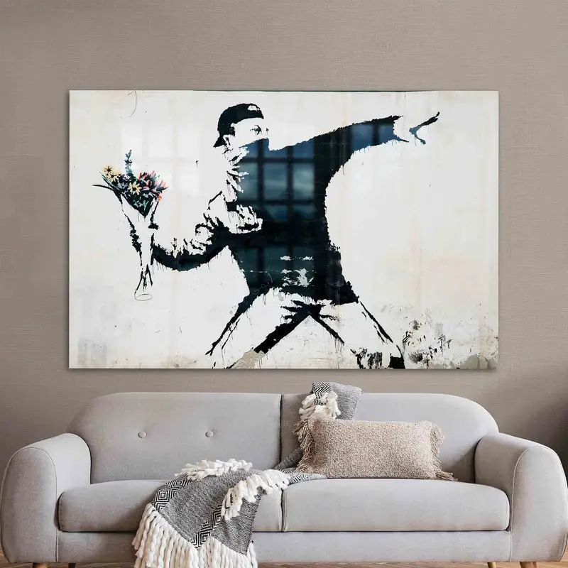 Elegante vidrio impreso: pieza de arte contemporáneo de Banksy Flower Bomber