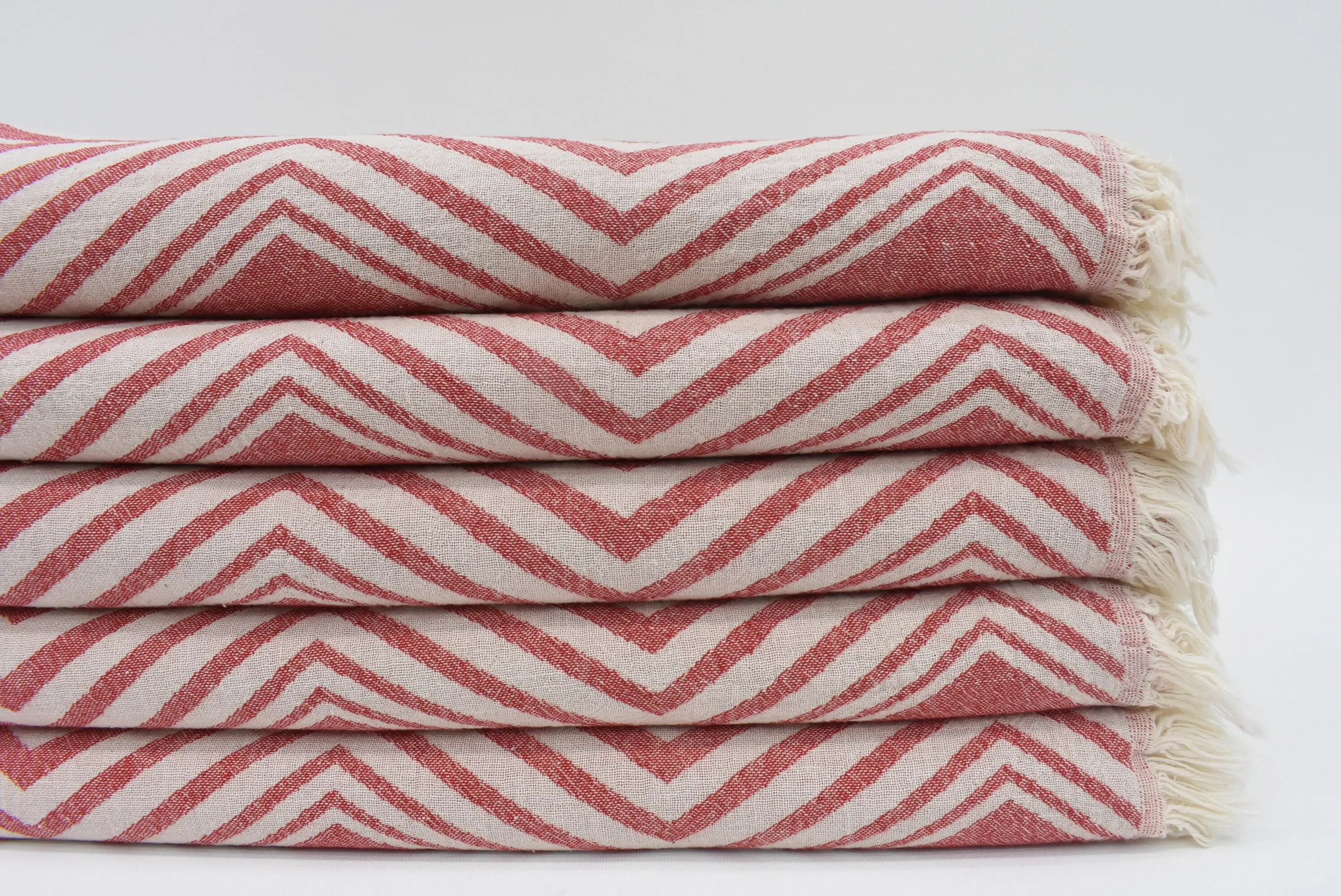 Custom Name Towel, Organic Cotton Red Zigzag Design, 70x40 Inches - 1