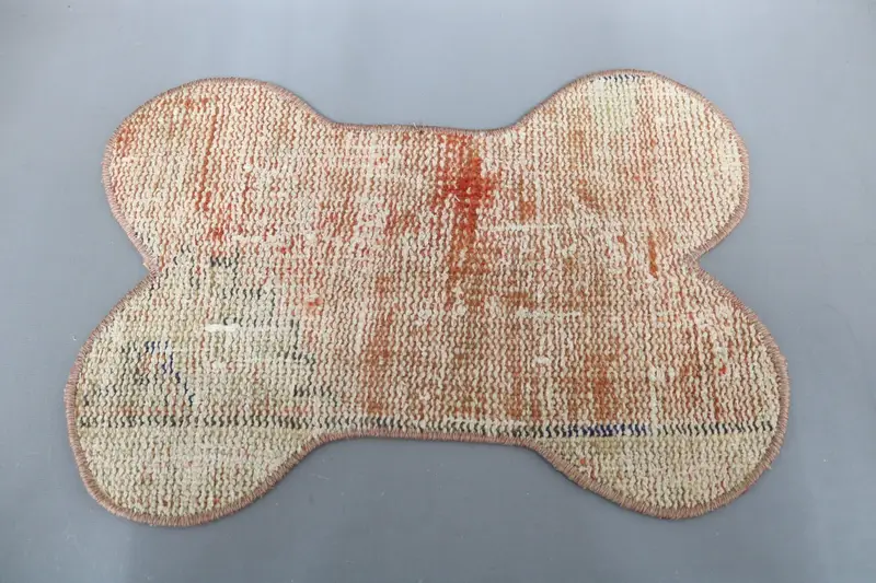 Medium Red & Beige Cotton Pet Mat with Foam Filling, Pet Pad