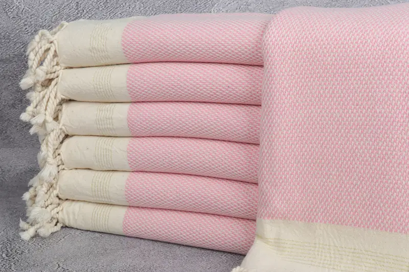 Bridesmaid Towel, Absorbent towel, Bachelorette Party Gifts Bridesmaids, Mother Of The Groom Gift, 68x40 Cotton Striped Towel, Quick-dry towel - 1