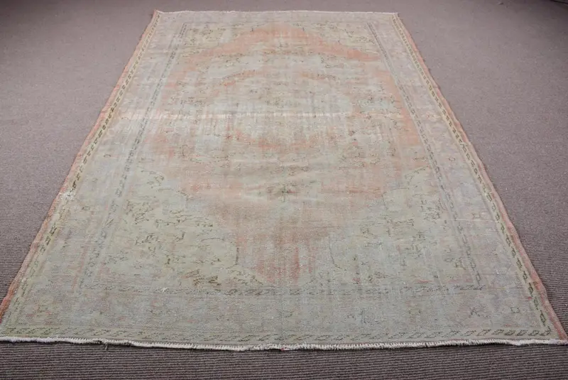 Turkish Vintage Rug 6.2x9 ft, Gray Oushak Check Rug - 1