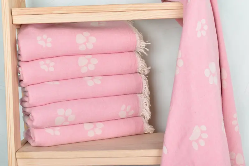 Travel Towel, Handmade Gift, 70x36 Cotton Paw Design Towel, Personalized Gifts, Monogrammed Beach Towel, Bath towel, Large Beach Towel Personalized - 3
