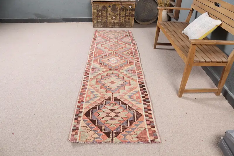 Rosa-blauer Patchwork-Teppich, 2,4 x 8,4 Fuß, schickes Dekor