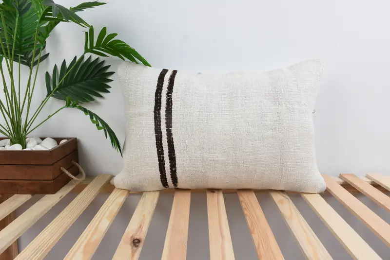 Kilim Pillow Cover, Cushion, Ethnical Kilim Rug Pillow, Vintage Kilim Pillow, 16x24 White Pillow Case, Indoor Cushion Case - 1