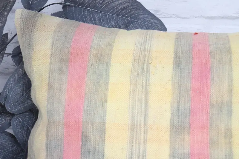 Throw Kilim Pillow, Kilim Pillow, Gift Pillow, Neutral Throw Pillow Sham, 16x24 Yellow Cushion, Cushion Case, Handmade Rug Seat Cushion Case - 2