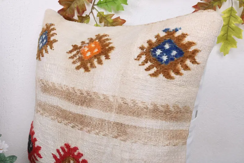Pillow for Couch, Retro Throw Pillow, 20x20 White Pillow Cover, Kilim Cushion Sham, Pillow Case, Boho Pillow, Sofa Pillow Cover - 5