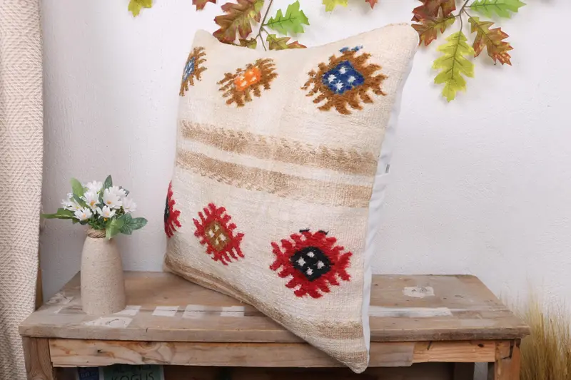 Pillow for Couch, Retro Throw Pillow, 20x20 White Pillow Cover, Kilim Cushion Sham, Pillow Case, Boho Pillow, Sofa Pillow Cover - 4