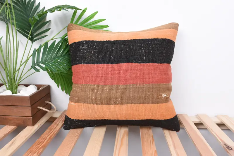 18x18 Red Cushion Cover, Pillow for Couch, Ethnical Kilim Rug Pillow, Vintage Kilim Pillow, Cushion Cover, Patio Cushion - 1
