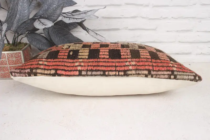 Pattern Throw Pillow, Pillow Cover, 12x20 Pink Pillow Cover, Interior Designer Pillow, Handmade Kilim Cushion, Vintage Pillow - 5