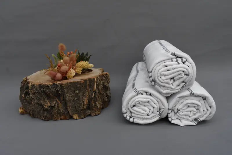 Bestes Hochzeitsgeschenk, monogrammiertes Strandtuch, handgefertigt - 8