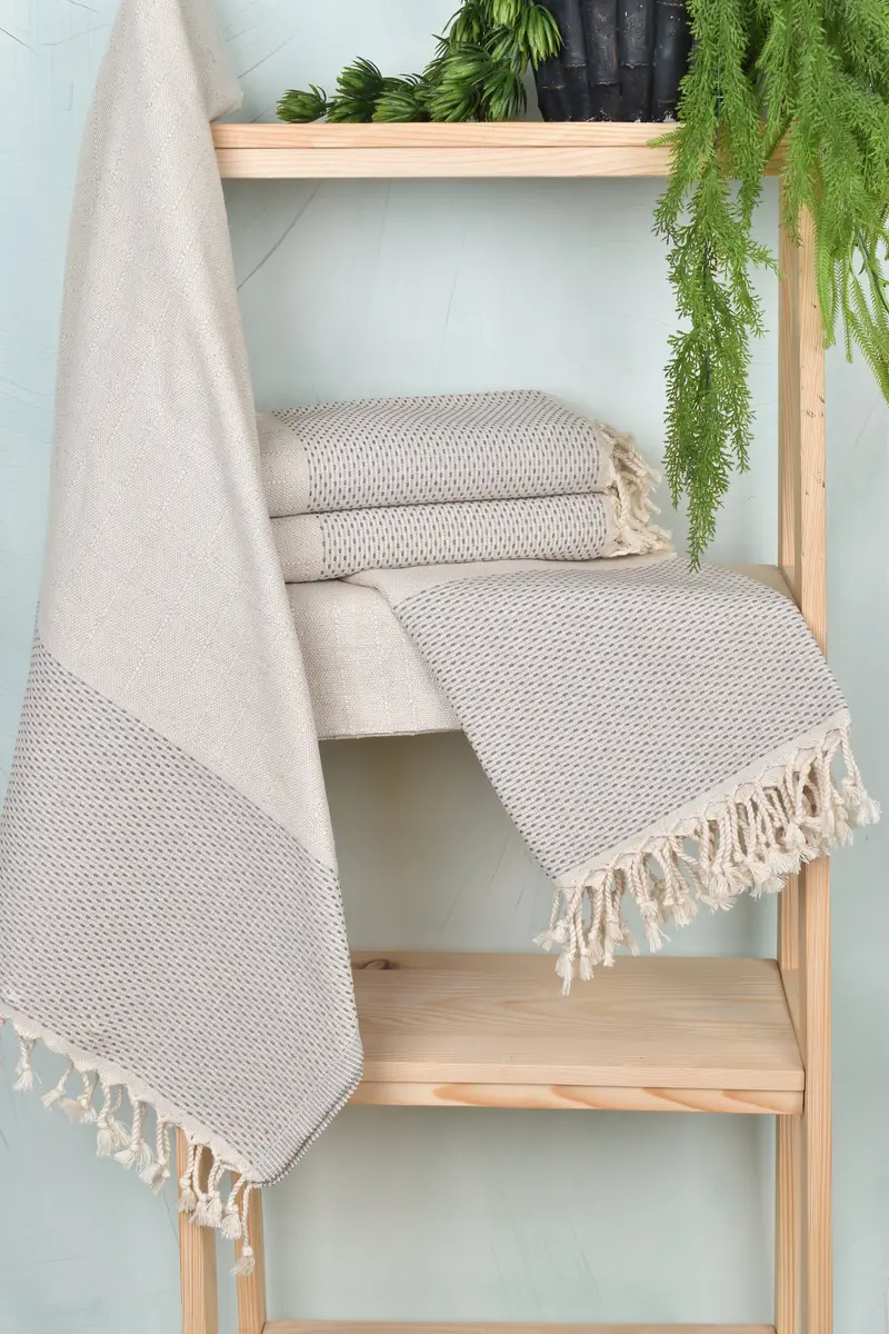 Wedding Anniversary Gift, Holiday Towel, Hammam Towel USA, Luxury towel, Summer Gift, 70x40 Cotton Polka Dot Towel, Gift For Coworker, Bath towel - 6