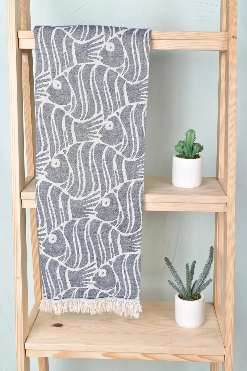 Bulk Order Towel, Bachelor Party Gifts, Bridal Shower Favors, Yoga Towel, Bachelor Gifts, Lightweight Turkish towel, 70x36 Cotton Fish Design Towel - 1