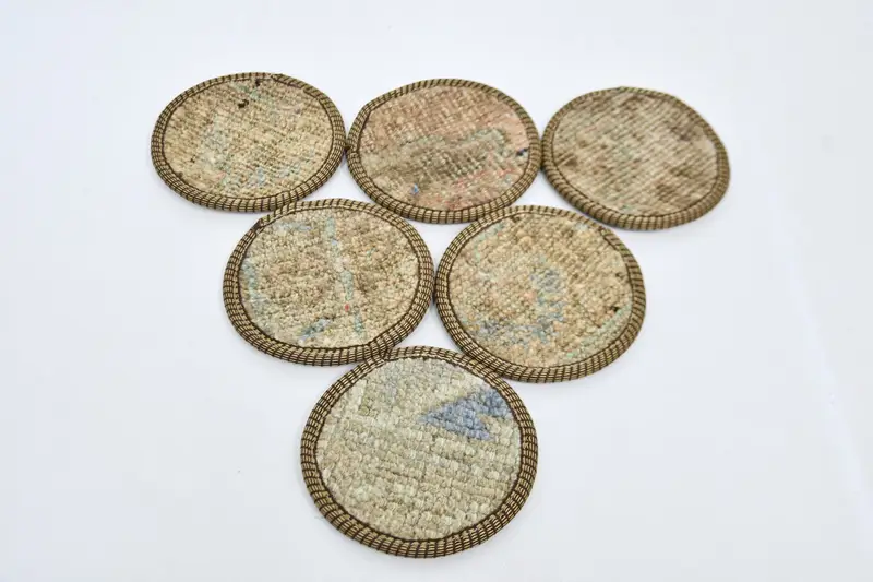 Posavasos redondos bohemios beige y marrón, posavasos bohemios con estilo