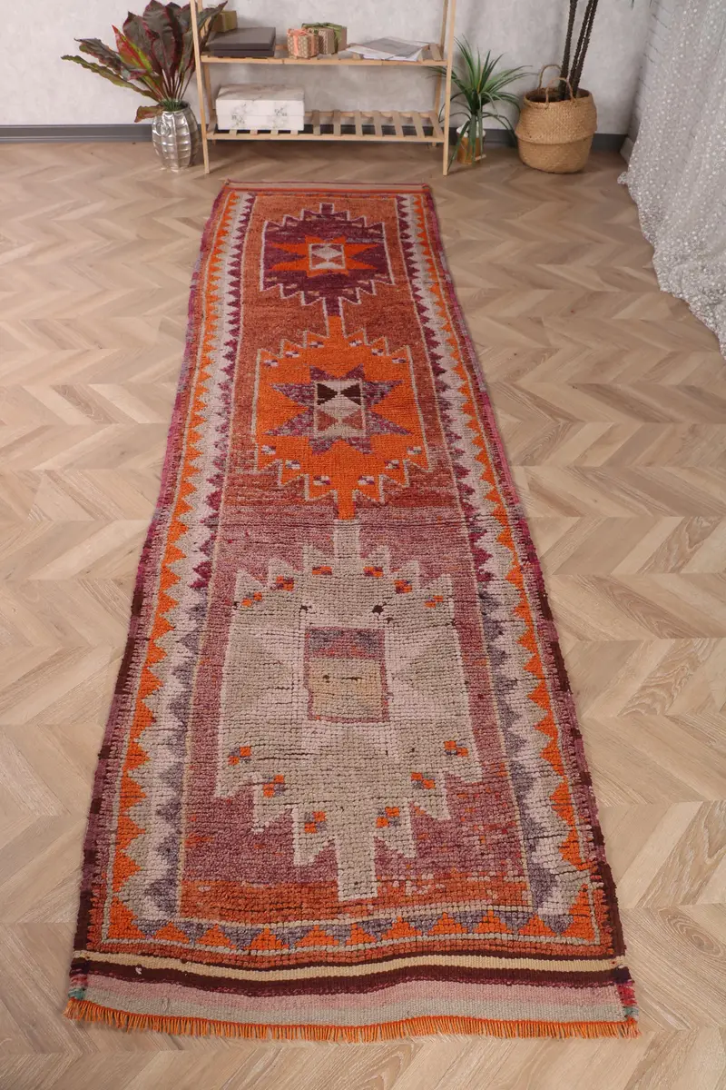 Alfombra turca vintage de 2,9 x 10,4 pies, alfombra de lana con bordes de color marrón rojo - 1