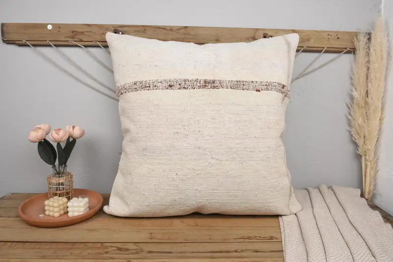 Pillow for Sofa, 32x32 White Pillow, Traditional Pillow Cover, Vintage Pillow, Vintage Kilim Throw Pillow, Pillow Cover, Knitted Cushion - 2