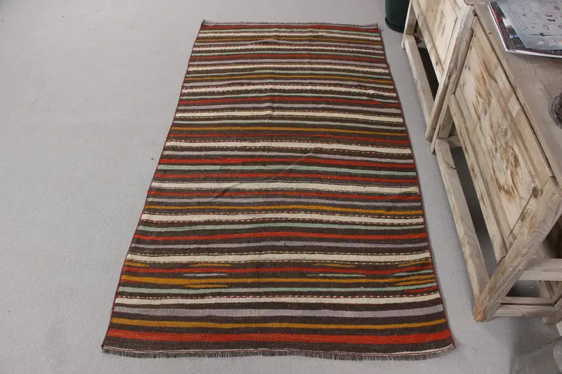 Brown & Red Rug, 3.4x6.3 ft Botanical Design