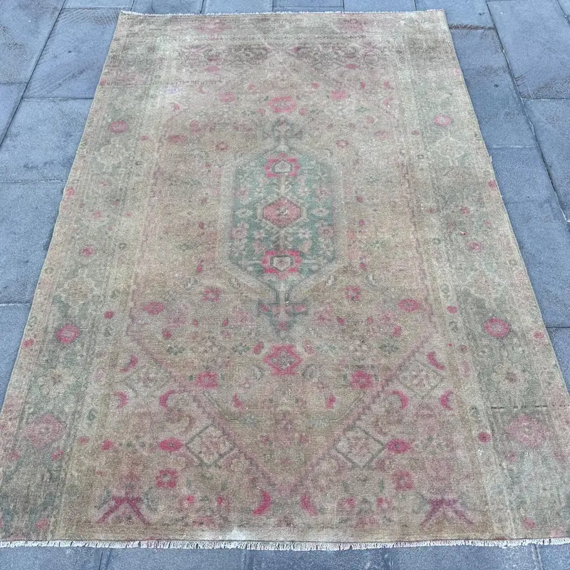 Turkish Area Rug 4.5x6.7 ft, Gray Pink Camouflage Rug Wool - 1