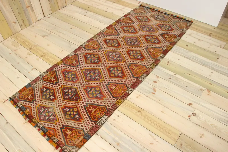 Türkischer Vintage-Teppich, 3,1 x 7,7 Fuß großer Oushak-Teppich, rot-blauer marokkanischer Wollteppich - 1