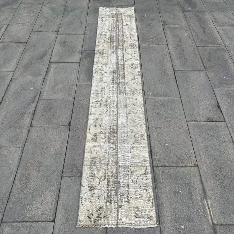 Vintage Turkish Rug 1.5x8.7 ft, Oushak Gray Oriental Wool Rug - 1