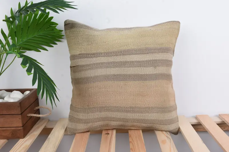 Cushion, 16x16 Brown Pillow, Boho Pillow, Wool Kilim Pillow Pillow Case, Art Deco Pillow, Pillow for Sofa, Kilim Cushion Sham, Muted Pillow Cover - 1