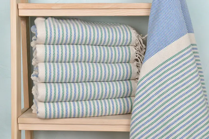 70x40 Cotton Geometric Towel, Personalized Bridesmaid Gift, Maid Of Honor Gift, Summer Gift, Bachelorette Party Decorations, Monogram Towels - 1