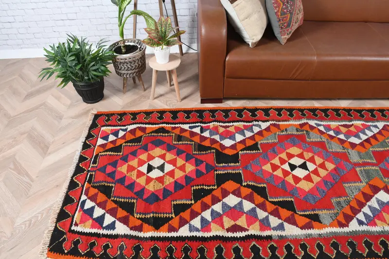 Türkischer Vintage-Teppich, 3,5 x 10,8 Fuß großer Läuferteppich, rot-orangefarbener Massivteppich - 1