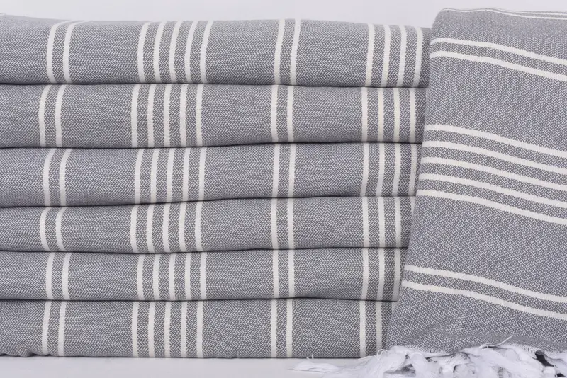 Girl Trip Party Favor, Bridal Shower Gift, Personalize Gift, Beach Wedding Favor, Decorative Blanket, Personalized Gifts, 96x70 Cotton Striped Towel - 2