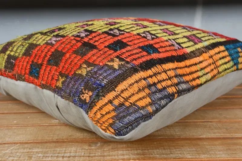 18x18 Red Cushion Cover, Pillow Cover, Kilim Cushion Sham, Turkish Kilim Pillow, Handmade Pillow Cover, Interior Designer Pillow - 3
