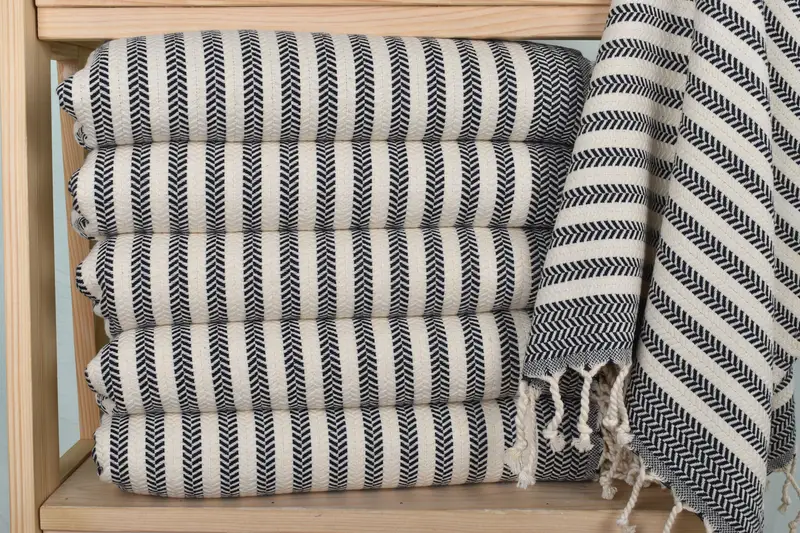 Small Bath Towels, Spa Towel, Kitchen Towel, Wedding Day Gift For Bride, Gift For The Home Decor, Monogrammed Hand Towel, 40x18 Cotton Chevron Towel - 2