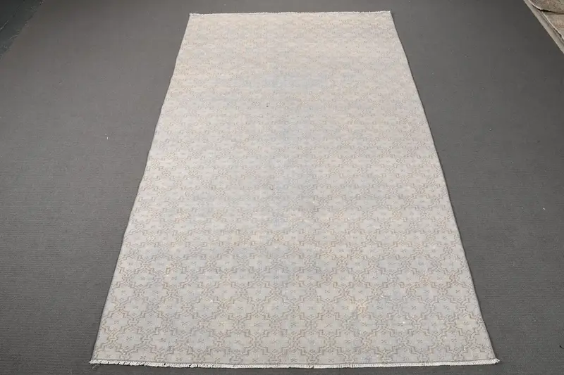Vintage Large Rug 5.1x8.5 ft (154x260 cm), Oushak Gray Check Turkish Rug - 1
