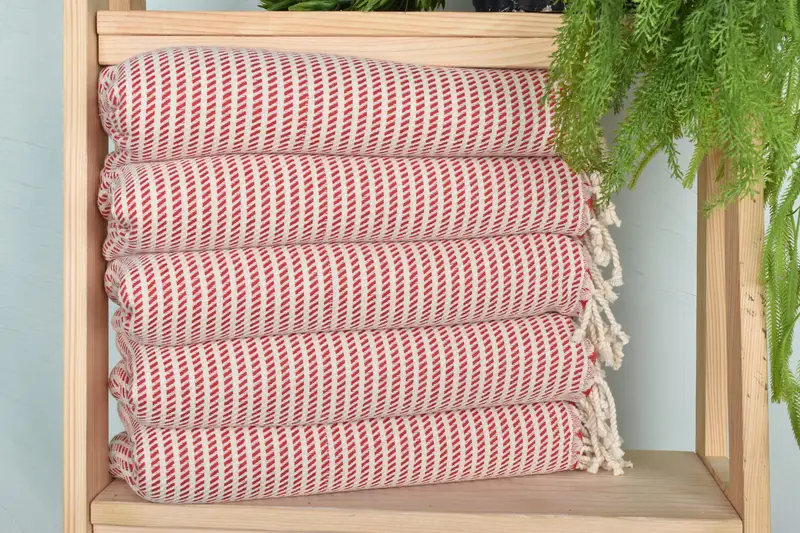 Holiday Towel, Bridesmaid Gifts, Spa Gift, 40x20 Cotton Polka Dot Towel, Wedding Gift, Bridal Shower Favors, Gift For The Home, Custom Hand Towel - 1