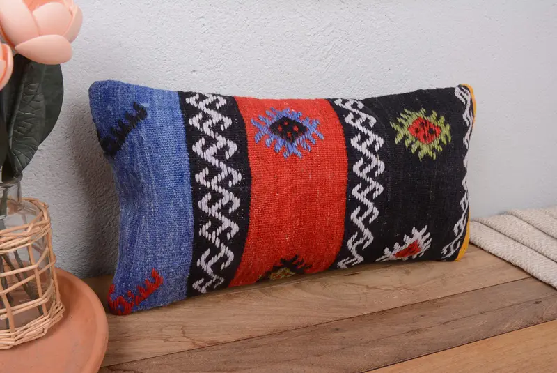 Almohada de rayas azules y rojas, almohada de lanzamiento bordada